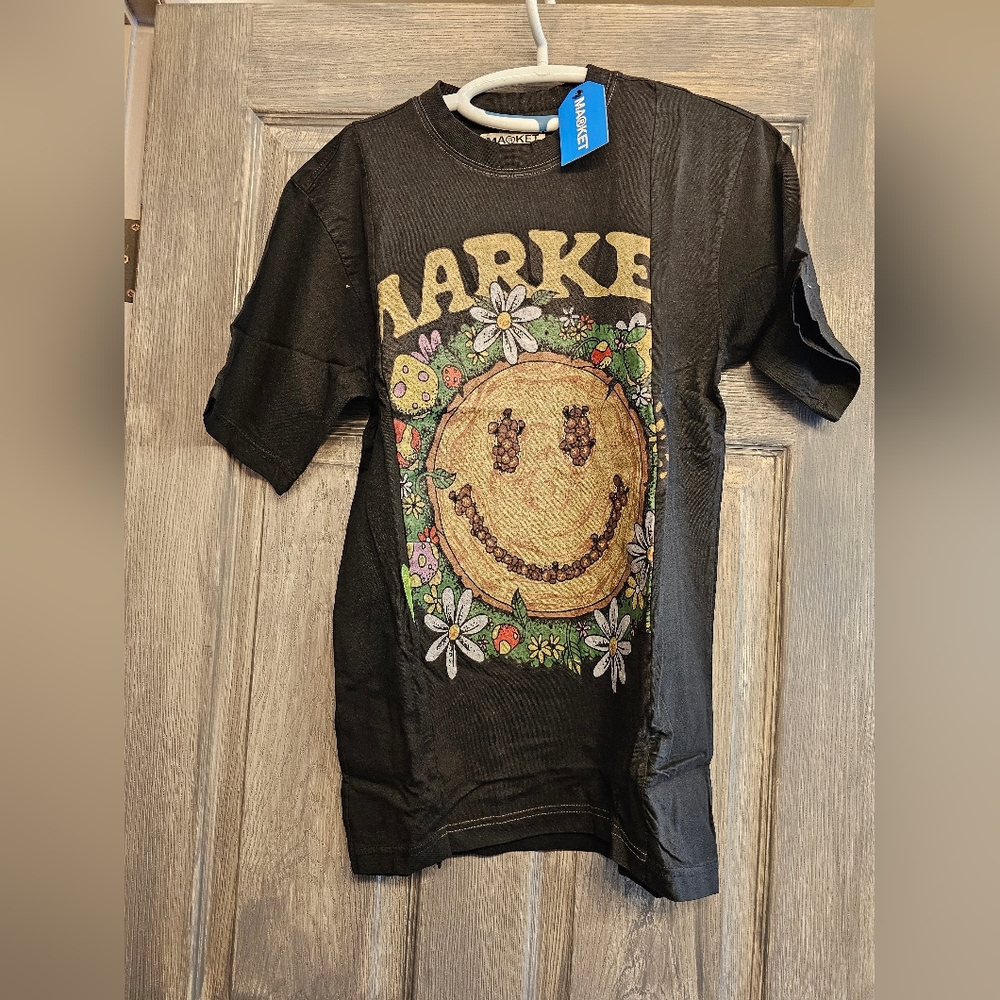 Med Market Raw Reworked Tee